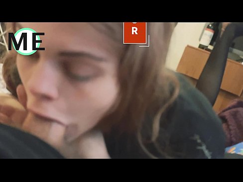 ❤️ Грлени курац, поцепане најлонке и поцепане штикле лепо је упознати Секс код нас ❌❤